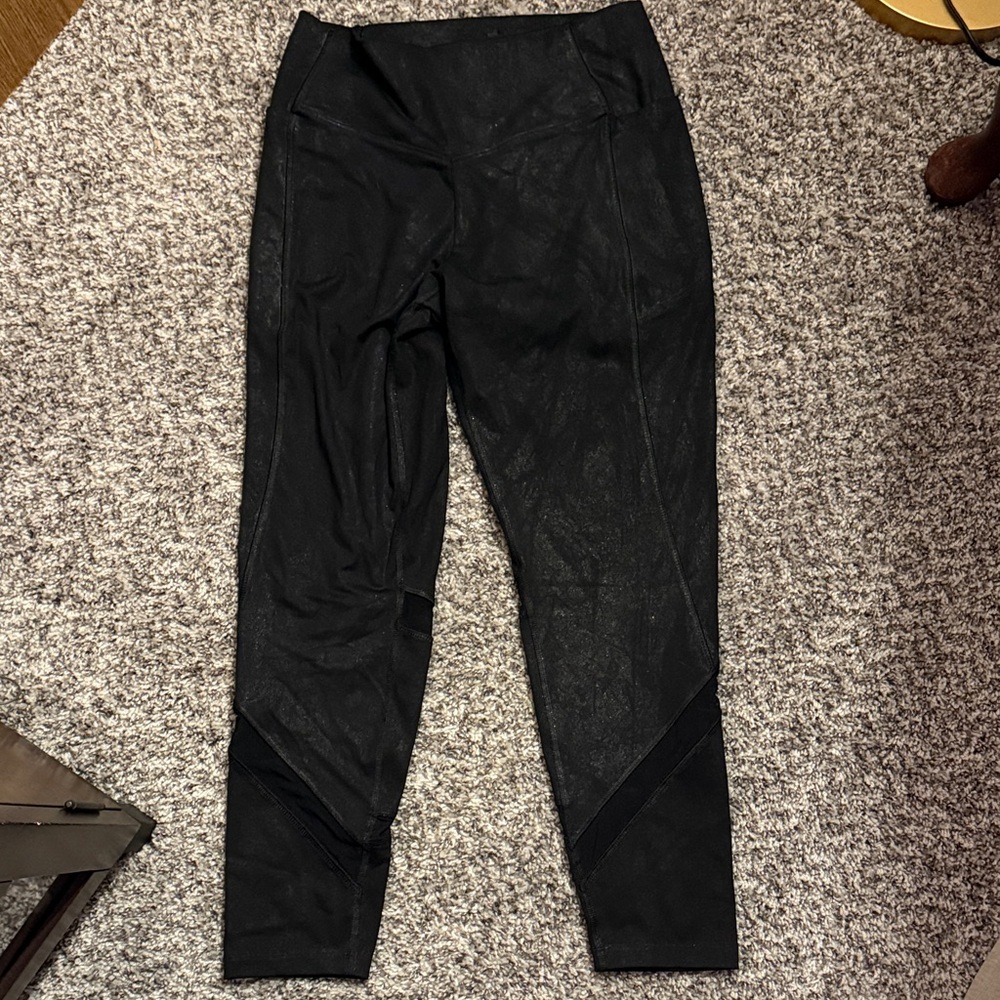 PINK Black Textured Leggings